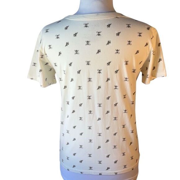 Zoe + Liv Bee TShirt, Small. Cream.  Scoopneck with bees! - Picture 8 of 9